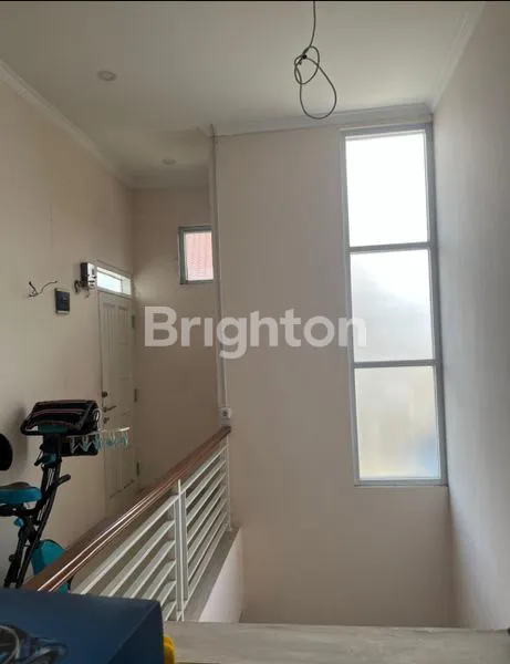 image RUMAH MODERN MEWAH PONDOK CILEGON INDAH - CILEGON  (6)