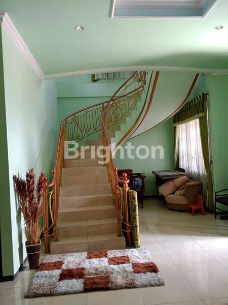 image VILLA MEWAH DI KOTA BATU  (5)
