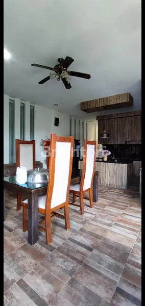 image DIJUAL RUMAH MEWAH DAN TEMPAT USAHA (6)