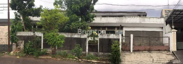 image RUMAH KEBON JERUK DEKAT KARMEL  (1)