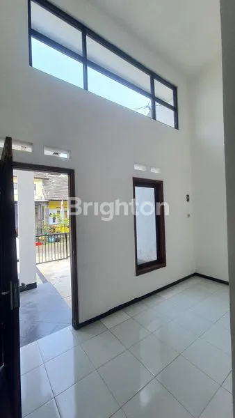image RUMAH BARU RENOVASI 300 JT AN DEKAT PINTU TOL SAWOJAJAR (5)