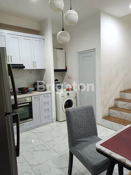 image RUMAH TYPE KLASIK MODERN FULL FURNISH  SIAP HUNI  PISANG BATU MANGGA DUA JAKARTA PUSAT (4)