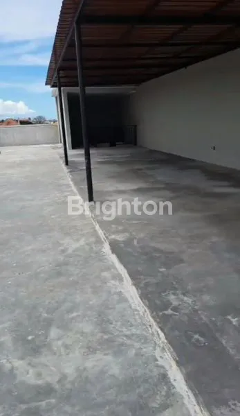 image RUKO MODERN 2.5 LANTAI DI JALAN CARGO - SIAP USAHA, LOKASI PRIME (5)