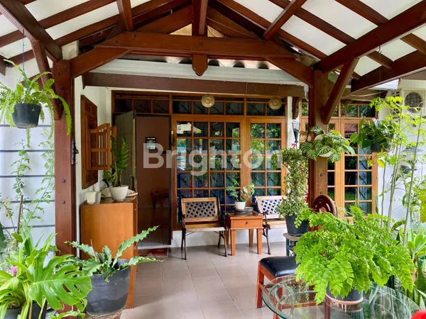 image RUMAH LUAS 400M², COCOK KELUARGA BESAR (2)