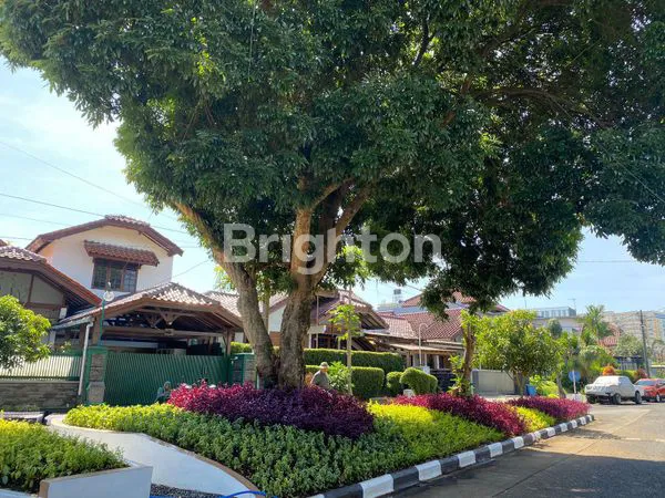 image RUMAH LUAS 400M², COCOK KELUARGA BESAR (1)