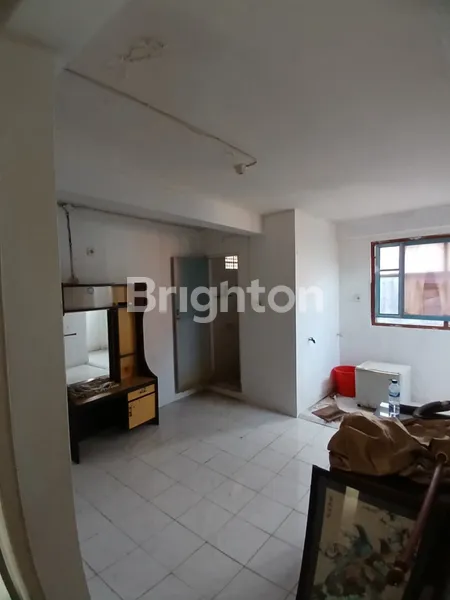 image STRATEGIS!!! RUMAH 4 KAMAR TIDUR DEKAT KAMPUS PANJER RENON DENPASAR (5)