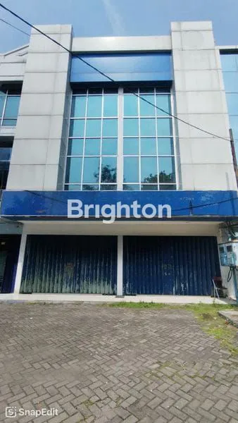 2 JEJER RUKO 3,5 LANTAI BAGUS SIAP PAKAI NOL JALAN RAYA JEMURSARI