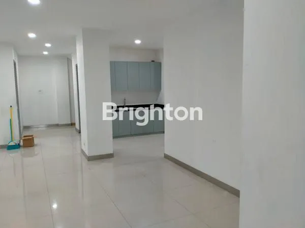 image 2 JEJER RUKO 3,5 LANTAI BAGUS SIAP PAKAI NOL JALAN RAYA JEMURSARI (4)