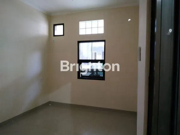 image RUMAH GADING ELOK TIMUR SIAP HUNI SUDAH TINGGI DARI JALAN (2)