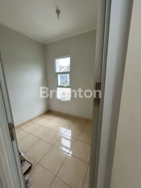 image RUMAH  DI SUMMARECON KARAWANG  (3)