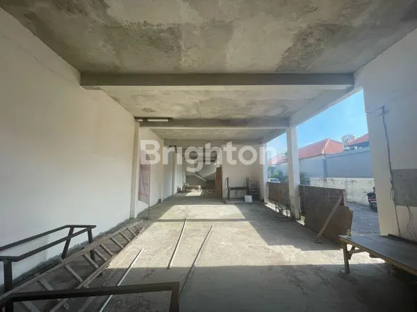 RUKO 2 LANTAI, MAINROAD PETITENGET, BADUNG, BALI