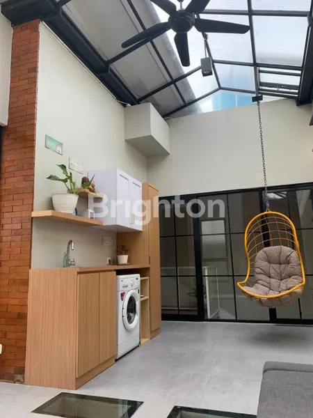 image RUMAH MEWAH DENGAN PRIVATE POOL DI SERENIA HILLS – CLUSTER TITAN (6)