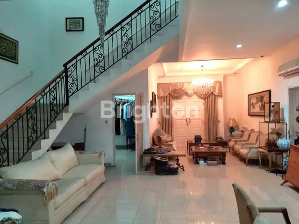 RUMAH HOOK LUAS FURNISHED NYAMAN PURI BOTANICAL JAKARTA BARAT