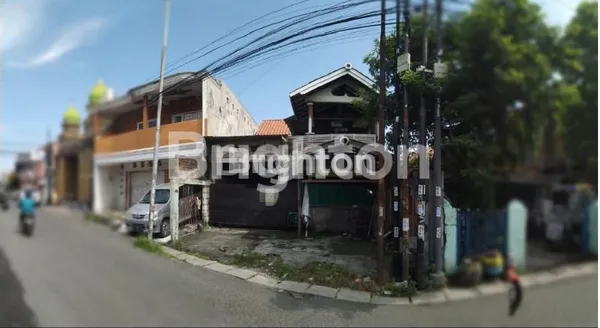 image HUNIAN LUAS 200M² DI JALAN UTAMA BUDURAN, 5KT, INVESTASI CERDAS (2)