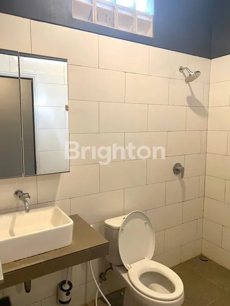 image RUMAH DUA LANTAI DI ABIANBASE MENGWI BADUNG (8)