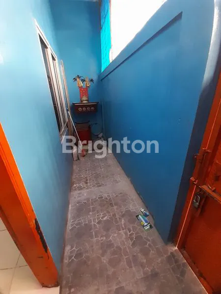 image RUMAH 3 LANTAI SIAP HUNI DI JELAMBAR JAKARTA BARAT (4)