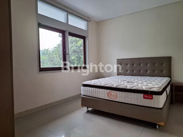 image RUMAH MODERN 2 LANTAI DENGAN ROOFTOP VIEW SKYLINE KUNINGAN JAKARTA SELATAN (7)