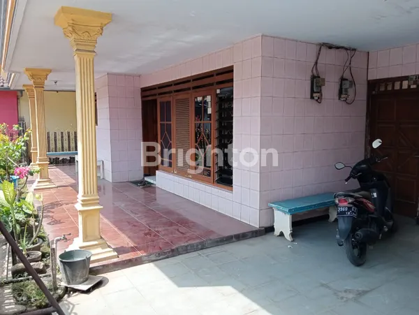 image RUMAH STRATEGIS BULULAWANG MALANG DEKAT PASAR GADANG (1)