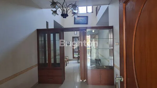 image RUMAH MEWAH 2 LANTAI, ARIA GRAHA, BANDUNG (3)
