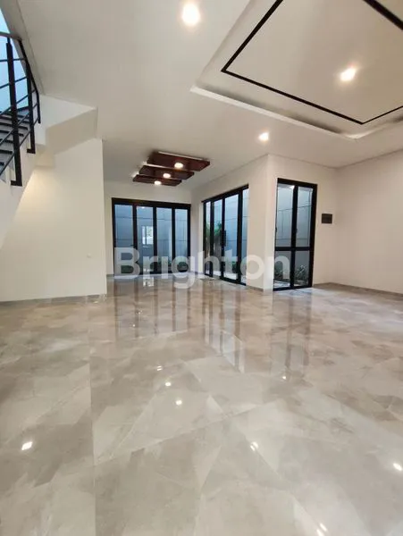 image JUAL RUMAH BARU MINIMALIS INTERNATIONAL VILLAGE 1 CITRALAND SURABAYA (2)