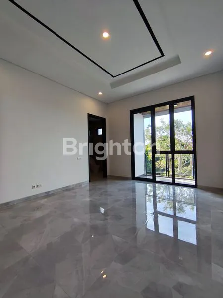 image JUAL RUMAH BARU MINIMALIS INTERNATIONAL VILLAGE 1 CITRALAND SURABAYA (5)