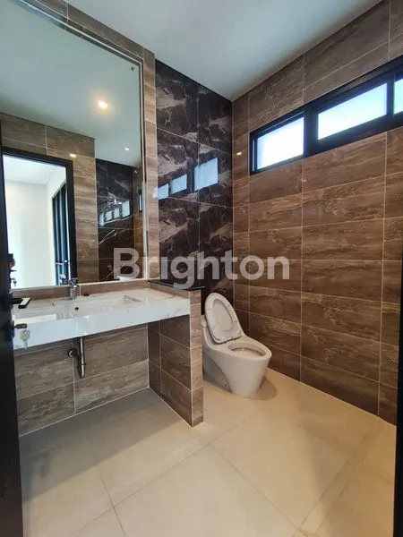 image JUAL RUMAH BARU MINIMALIS INTERNATIONAL VILLAGE 1 CITRALAND SURABAYA (6)