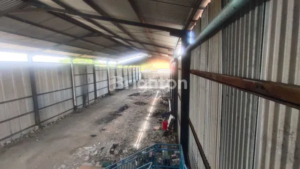 image GUDANG EX  TOKO BESI SIAP PAKAI DI JALAN RAYA KEDIRI KERTOSONO (8)