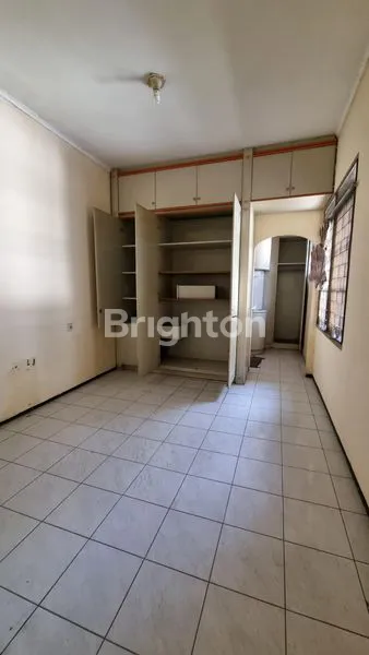 image BUTUH RENOV PANJANG JIWO COCOK UNTUK KOS ATAU KANTOR (6)