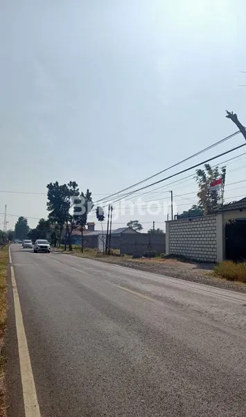 image TURUN HARGA..RUMAH USAHA CANTIK DI JL RAYA KEDIRI KERTOSONO (5)