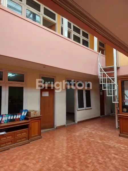 image RUMAH MEWAH 2 LANTAI MAINROAD SOEKARNO HATTA, BANDUNG (6)