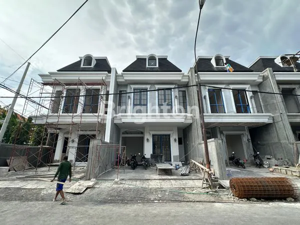 image JUAL RUMAH BARU AMERICAN STYLE DHARMAHUSADA INDAH. DEKAT GALAXY MALL (2)