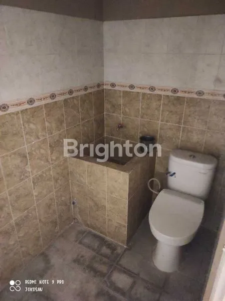 image RUKO PREMIUM 2 LANTAI STRATEGIS DI RINGROAD GEJAYAN, DEKAT JIH (5)