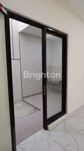 image  RUMAH NYAMAN & SIAP HUNI, LOKASI STRATEGIS DEKAT FASILITAS KOTA (3)