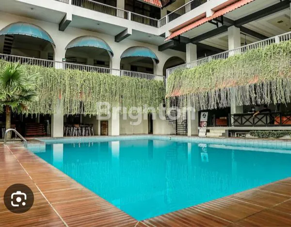 image HOTEL DI JUAL LOKASI STRATEGIS, PARKIRAN LUAS DAN  MASIH AKTIF (6)