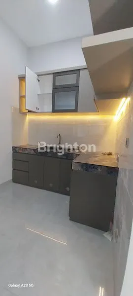 image DIJUAL RUMAH MANYAR JAYA ROW 3 MOBIL (3)