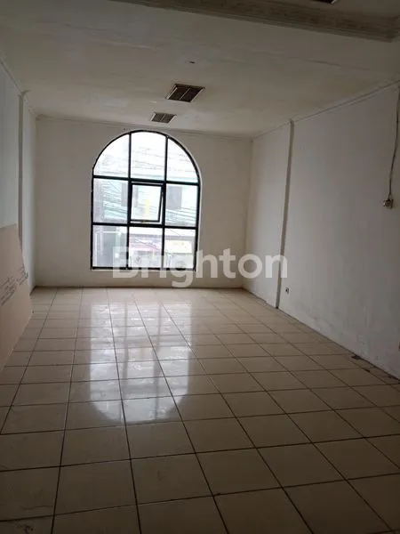 image RUKO 2 LANTAI DI JALAN AKSES UI (4)