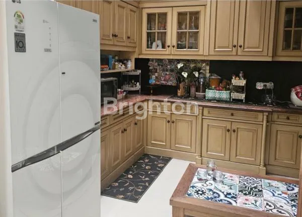 image DIJUAL RUMAH 2 LANTAI DI KELAPA GADING JAKARTA UTARA. DEKAT MALL OF INDONESIA (4)