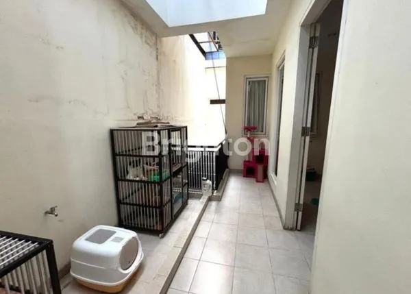 image DIJUAL RUMAH HOEK 2 LANTAI DI KAYU PUTIH PULOGADUNG JAKARTA TIMUR (8)