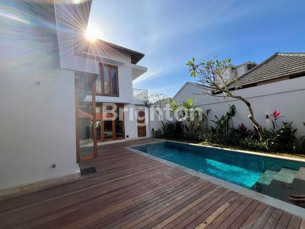 image ROMANTIC 3 BEDROOM VILLA IN BUDUK (3)
