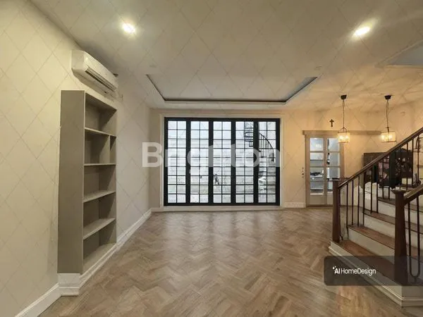 image RUMAH 2 LANTAI AMERICAN STYLE 5 MENIT KE AOSES TOL DAN PASAR 8 ALAM SUTERA (2)