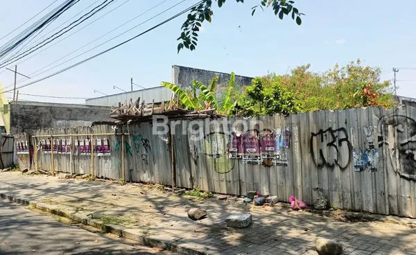 image DIJUAL DAN SEWAKAN TANAH DI MANAHAN SOLO!! LOKASI PREMIUM DAN DI TENGAH KOTA SOLO!! LEBAR DEPAN 30 METER!! ISTIMEWA (3)