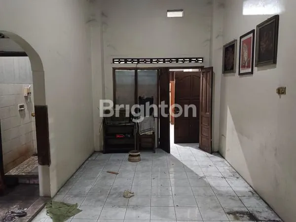 image DIJUAL RUMAH 2 BANGUNAN SEKALIGUS (5)
