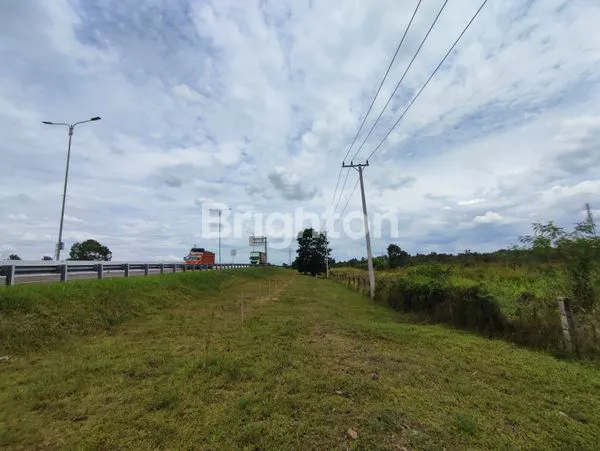 image TANAH 4 HA PREMIUM PINGGIR EXIT TOL KTM OGAN ILIR PALEMBANG (5)