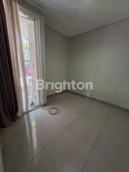 image RUMAH  SIAP HUNI (8)