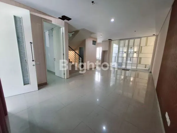 image RUMAH  SIAP HUNI (7)