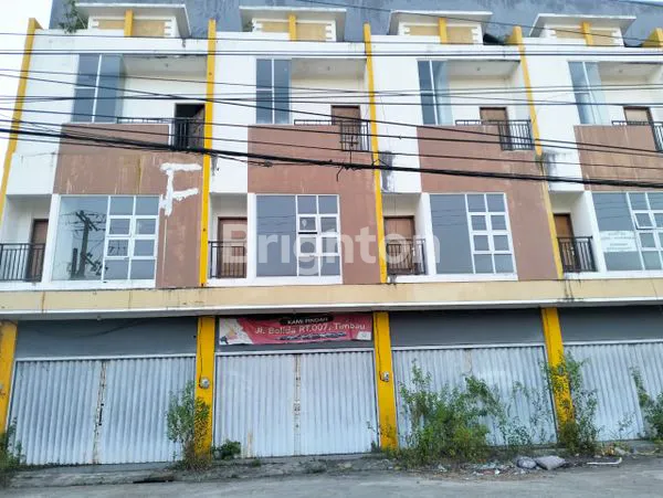 image RUKO 6 PINTU 3 LANTAI JALAN PESUT TENGGARONG (2)