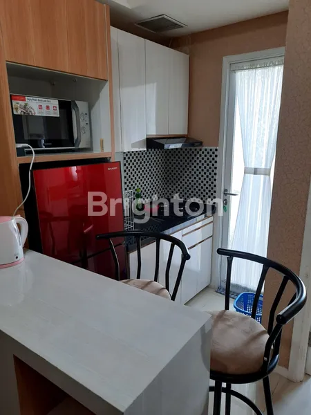 image APARTEMEN PARAHYANGAN RESIDENCE BANDUNG VIEW KOLAM RENANG DAN KOTA (5)