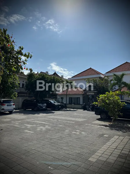 image STRATEGIS!!! KOST ELITE 24 KAMAR DEKAT KAMPUS RENON DENPASAR (4)