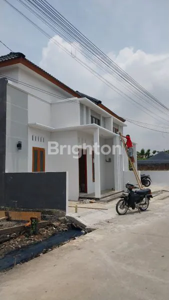 image RUMAH MINIMALIS KEKINIAN PUCANG GADING (1)
