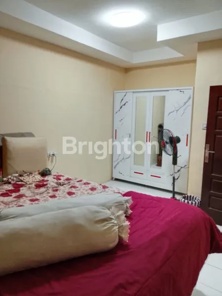 image RUMAH MEWAH 150M² DI JALAN UTAMA BLITAR, HALAMAN LUAS 381M² (6)